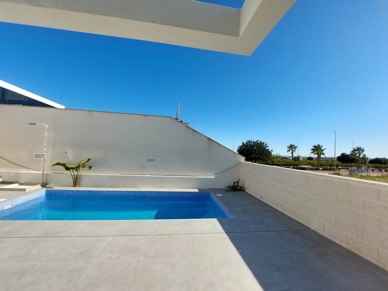 Villa for Sale in La Herrada, Alicante 27