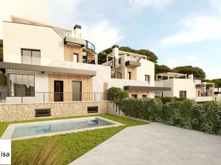 Villa for Sale in Polop, Alicante 1