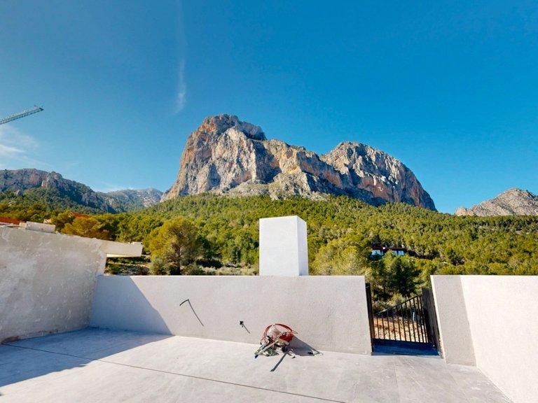 Villa for Sale in Polop, Alicante 15