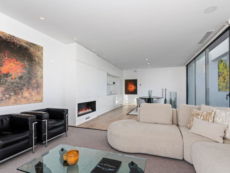 Villa for Sale in Las Colinas Golf, Alicante 2