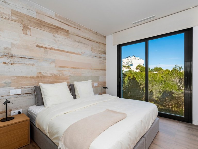 Villa for Sale in Las Colinas Golf, Alicante 7