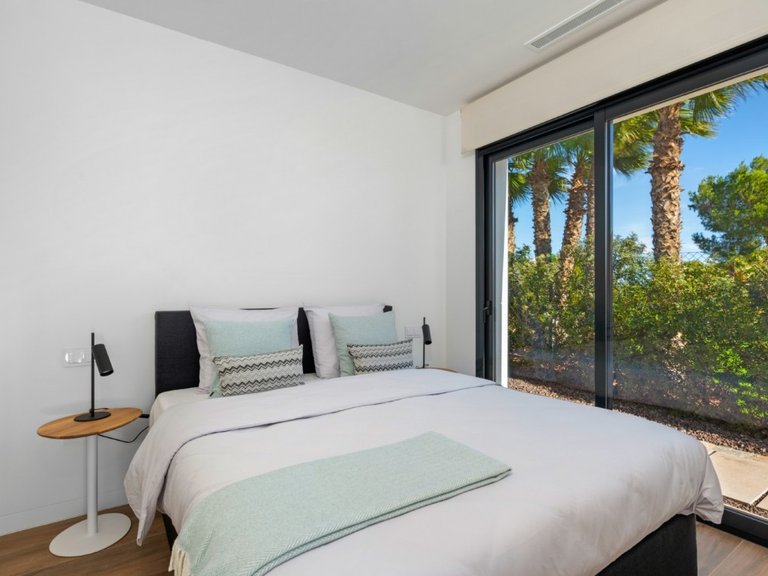 Villa for Sale in Las Colinas Golf, Alicante 22