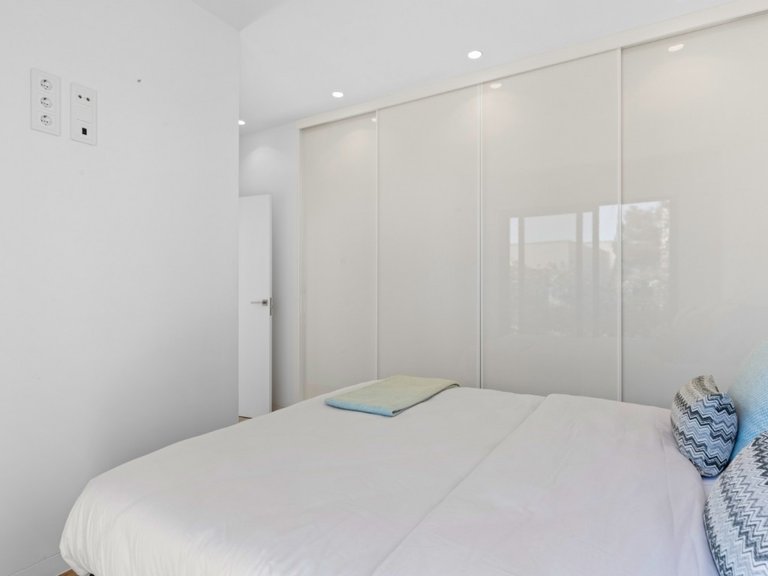 Villa for Sale in Las Colinas Golf, Alicante 23