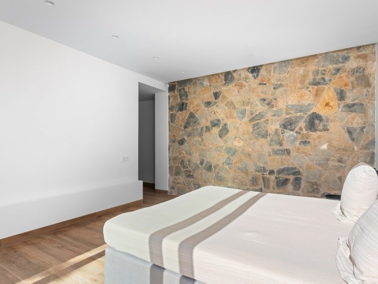 Villa for Sale in Las Colinas Golf, Alicante 30