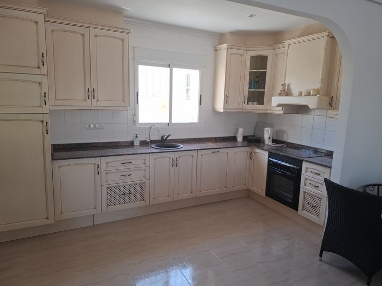 Villa for Sale in Benijofar, Alicante 4