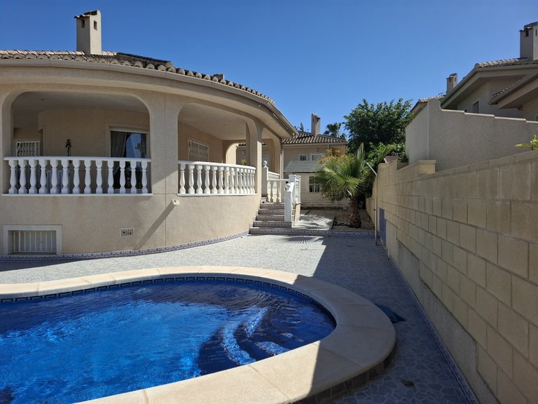 Villa for Sale in Benijofar, Alicante 6