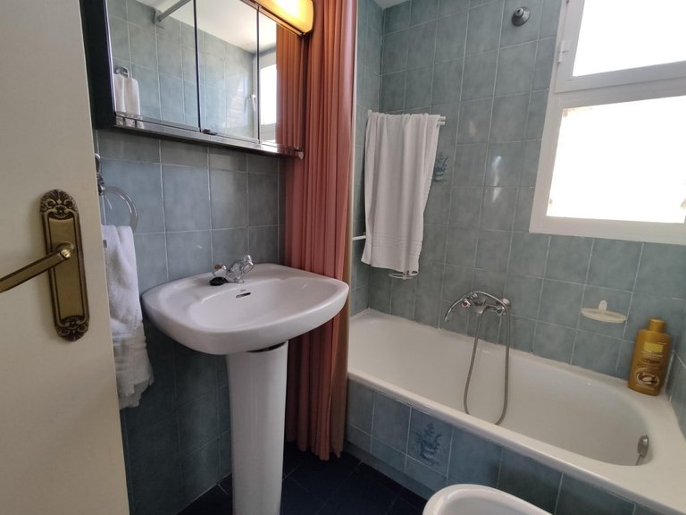 Apartment for Sale in Costa Blanca Benidorm, Alicante 23