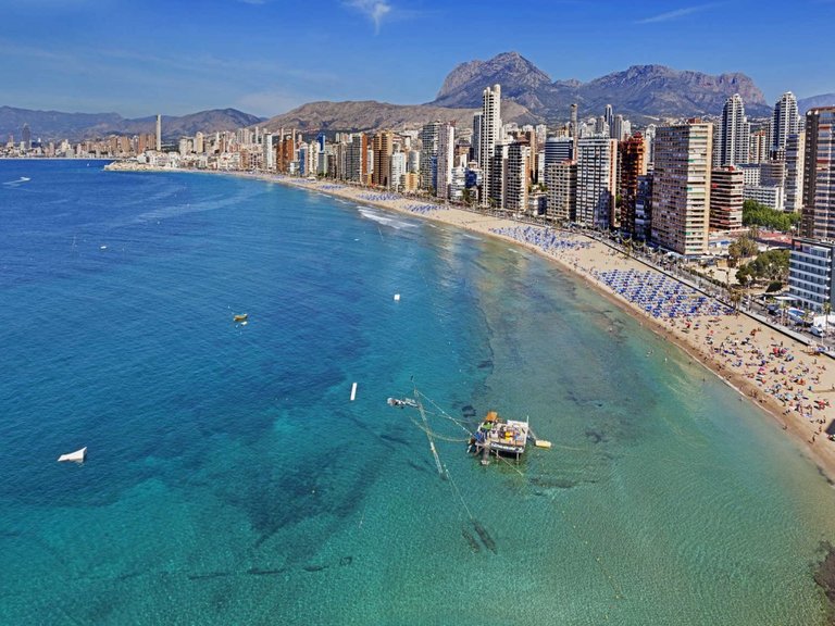 Apartment for Sale in Costa Blanca Benidorm, Alicante 2