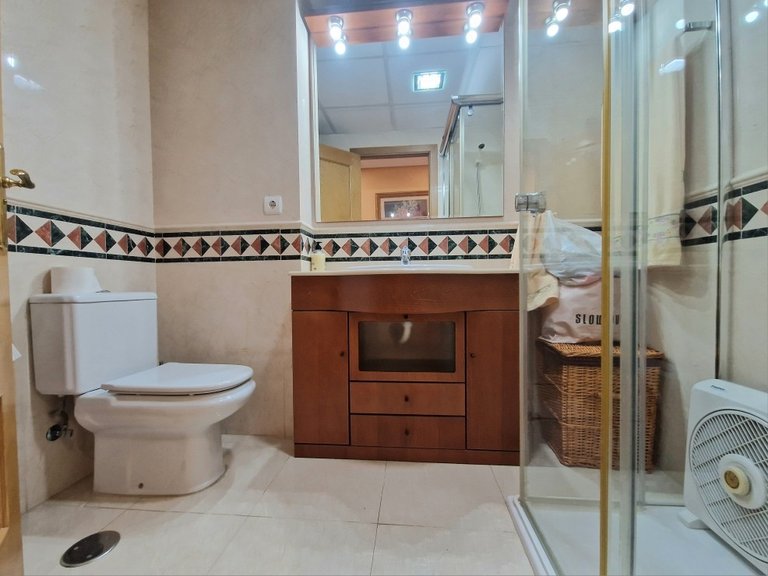 Apartment for Sale in Costa Blanca Benidorm, Alicante 22