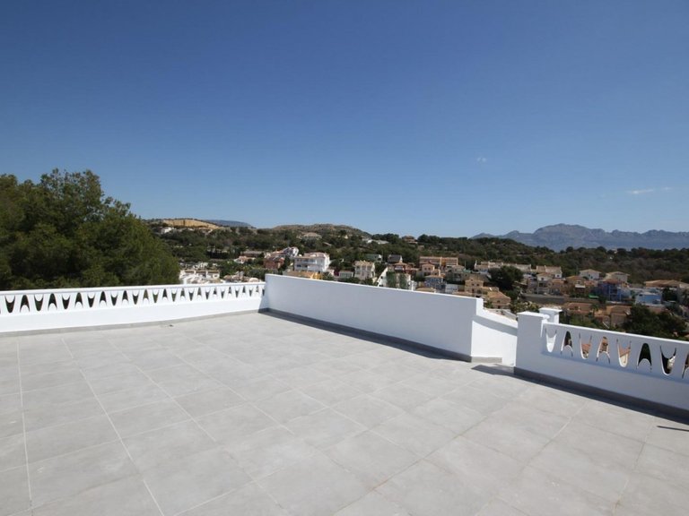 Villa for Sale in Costa Blanca La Nucia, Alicante 6
