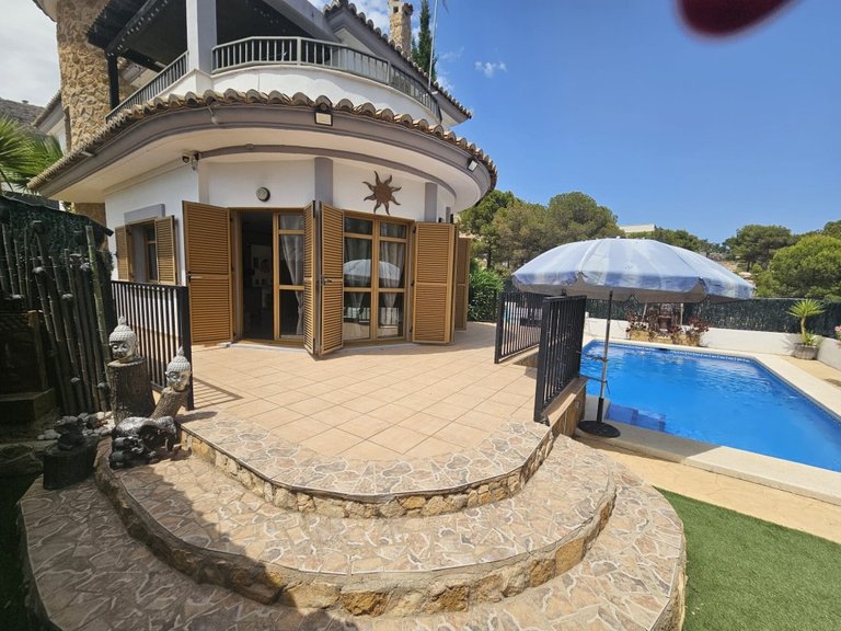 Villa for Sale in Inland Sierra Cortina, Alicante 3