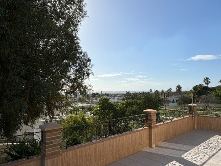 Villa for Sale in Costa Blanca Ciudad Quesada, Alicante 5