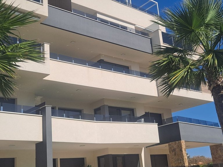 Apartment for Sale in Costa Blanca Playa Flamenca, Alicante 2