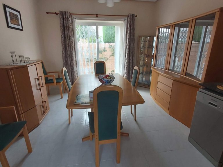 Villa for Sale in Benimar, Alicante 3