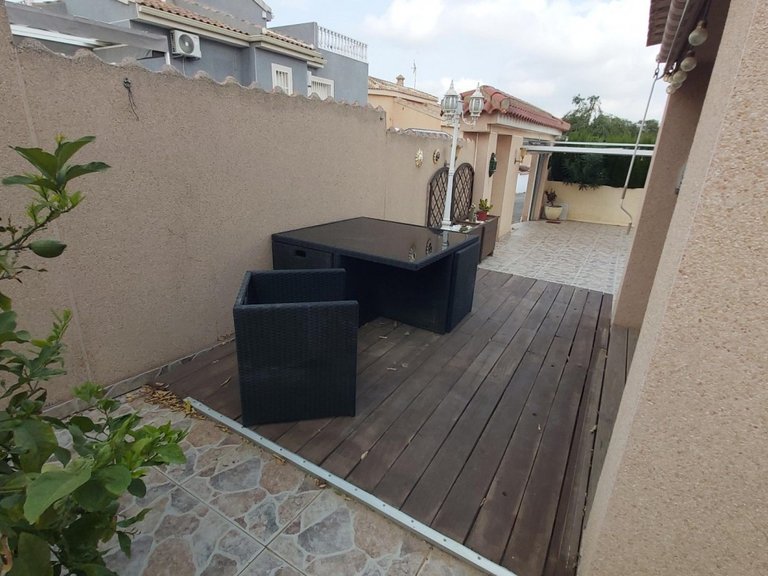 Villa for Sale in Benimar, Alicante 14