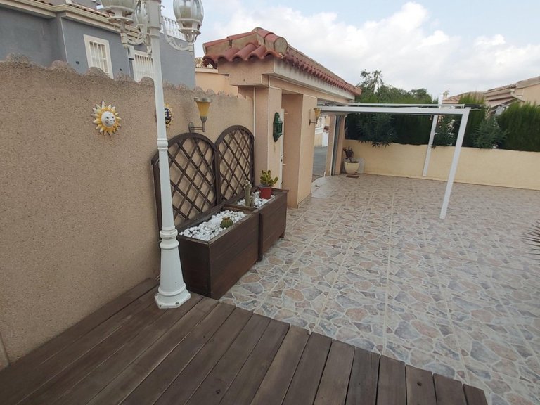 Villa for Sale in Benimar, Alicante 18