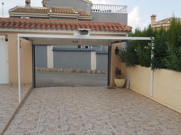 Villa for Sale in Benimar, Alicante 24