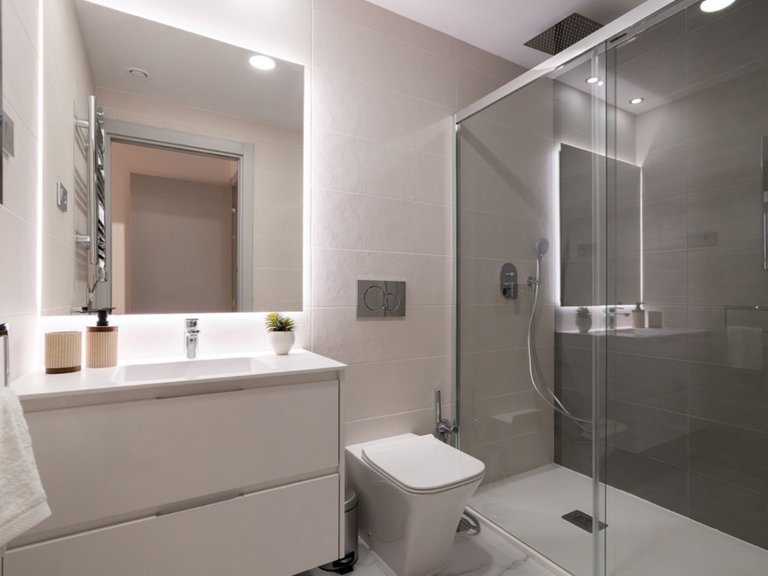 Apartment for Sale in Costa Blanca Benidorm, Alicante 5