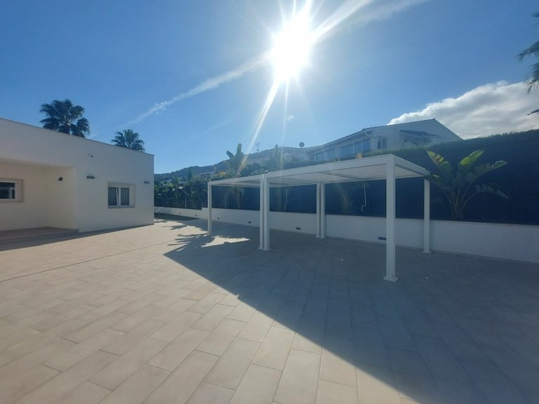 Villa for Sale in Costa Blanca Albir, Alicante 4