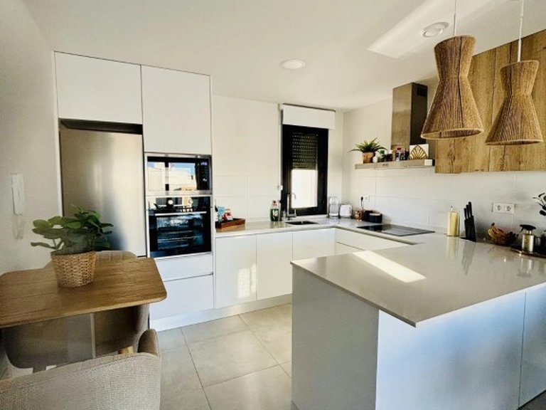 Apartment for Sale in Inland Las Filipinas, Alicante 5