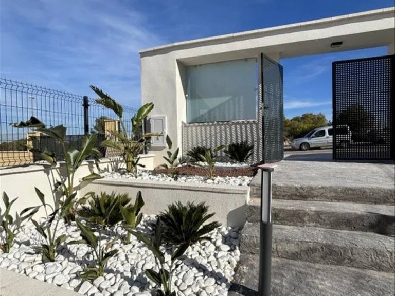 Apartment for Sale in Inland Las Filipinas, Alicante 16