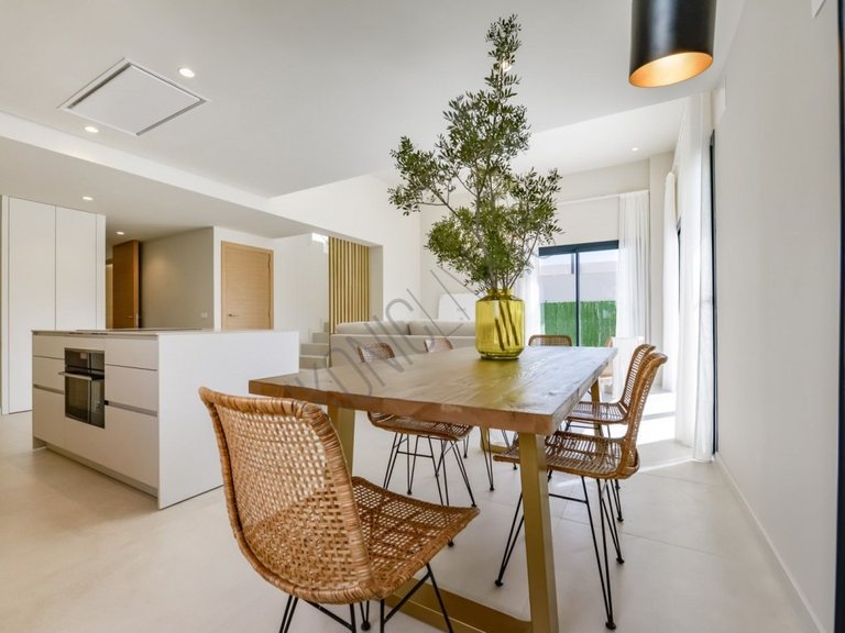 Villa for Sale in Inland Sierra Cortina, Alicante 11