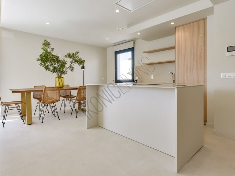 Villa for Sale in Inland Sierra Cortina, Alicante 14