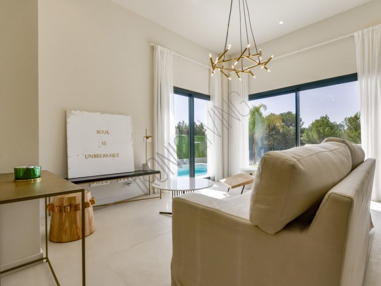 Villa for Sale in Inland Sierra Cortina, Alicante 18