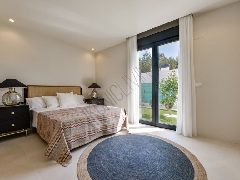 Villa for Sale in Inland Sierra Cortina, Alicante 24