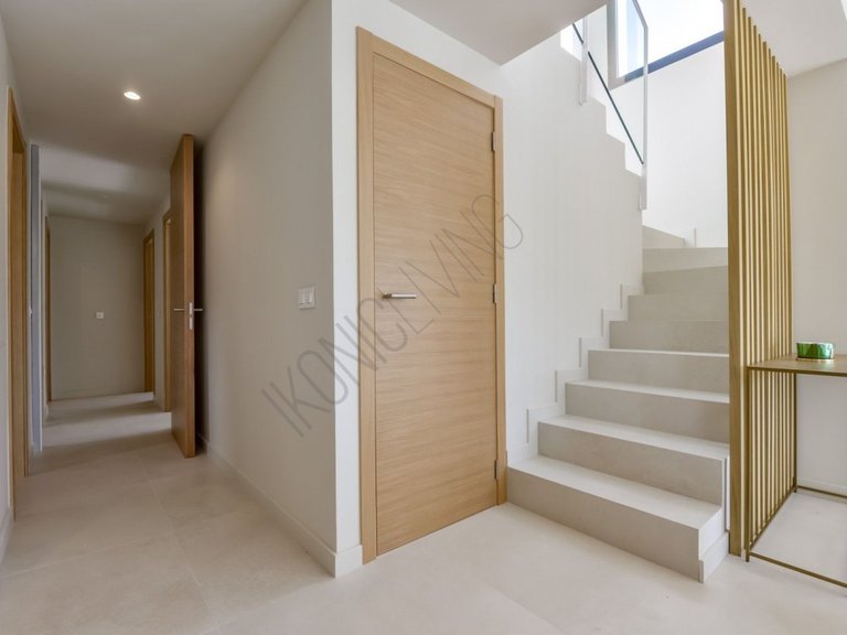 Villa for Sale in Inland Sierra Cortina, Alicante 37