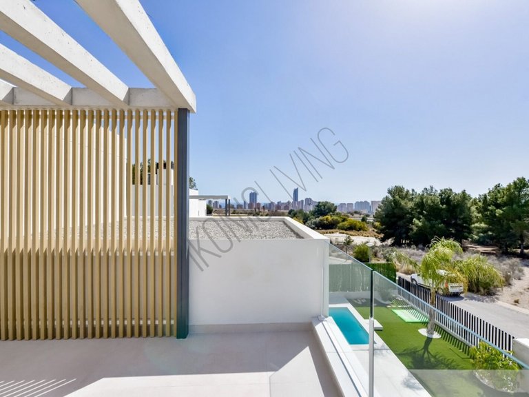 Villa for Sale in Inland Sierra Cortina, Alicante 43