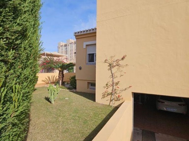 Villa for Sale in Playa Honda, Murcia 12