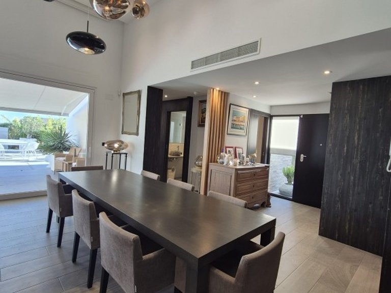 Villa for Sale in Inland La Finca Golf Resort, Alicante 4