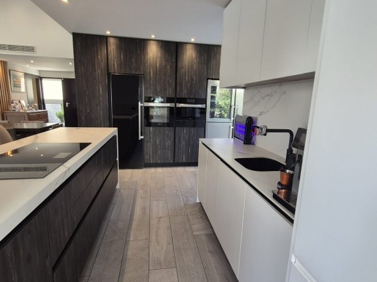 Villa for Sale in Inland La Finca Golf Resort, Alicante 5