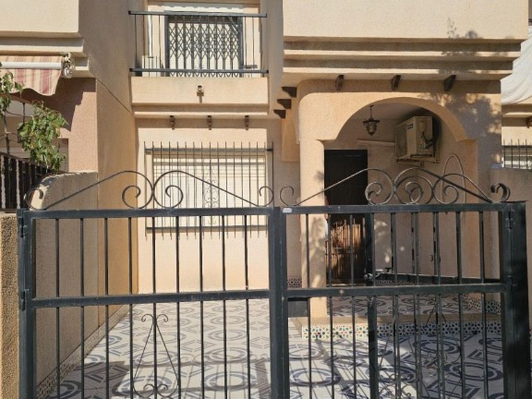 Town House for Sale in Los Alcazares, Murcia 1