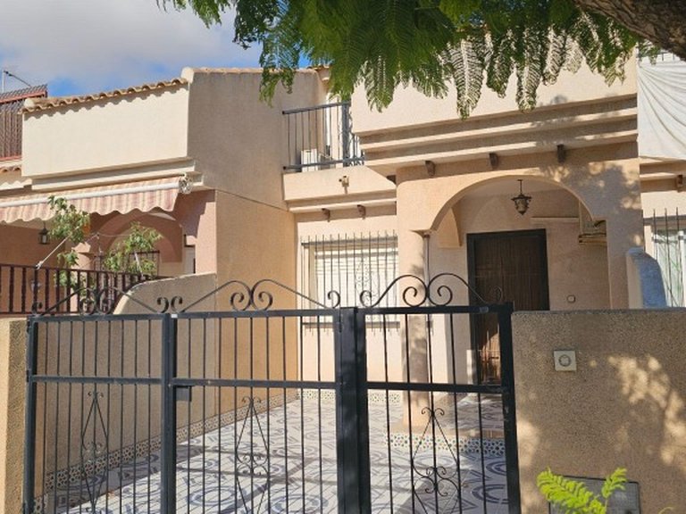 Town House for Sale in Los Alcazares, Murcia 30