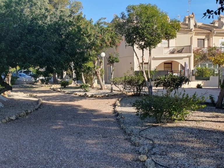 Town House for Sale in Guardamar Del Segura, Alicante 30