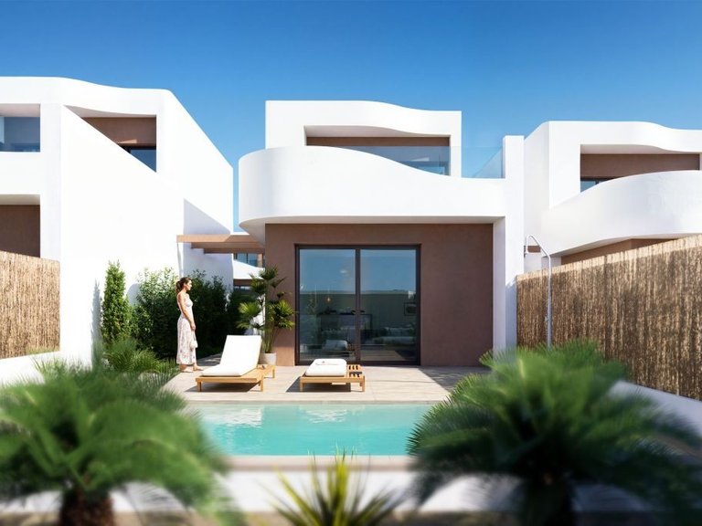 Villa for Sale in La Herrada, Alicante 3