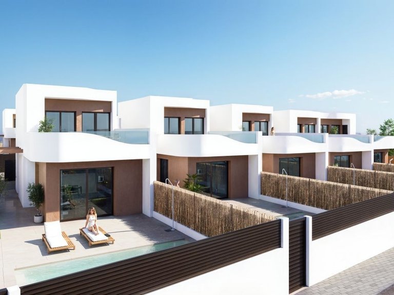 Villa for Sale in La Herrada, Alicante 4