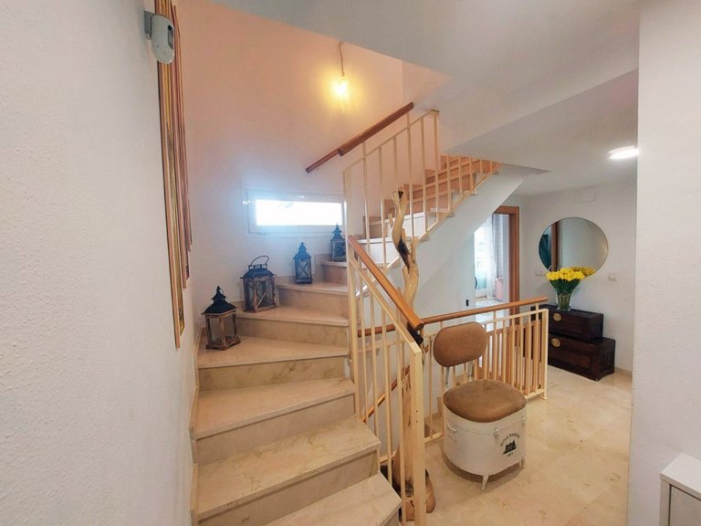 Villa for Sale in Costa Blanca La Nucia, Alicante 32
