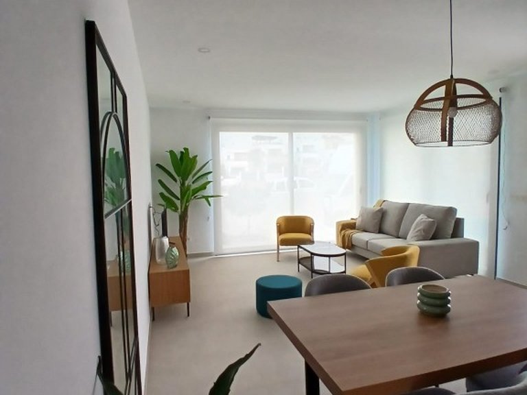 Villa for Sale in Bigastro, Alicante 3