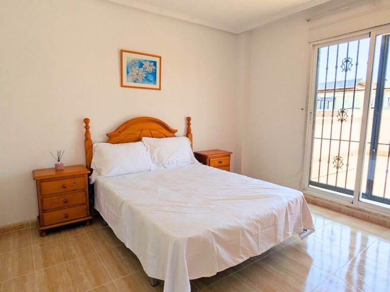 Villa for Sale in Lo Crispin, Alicante 28