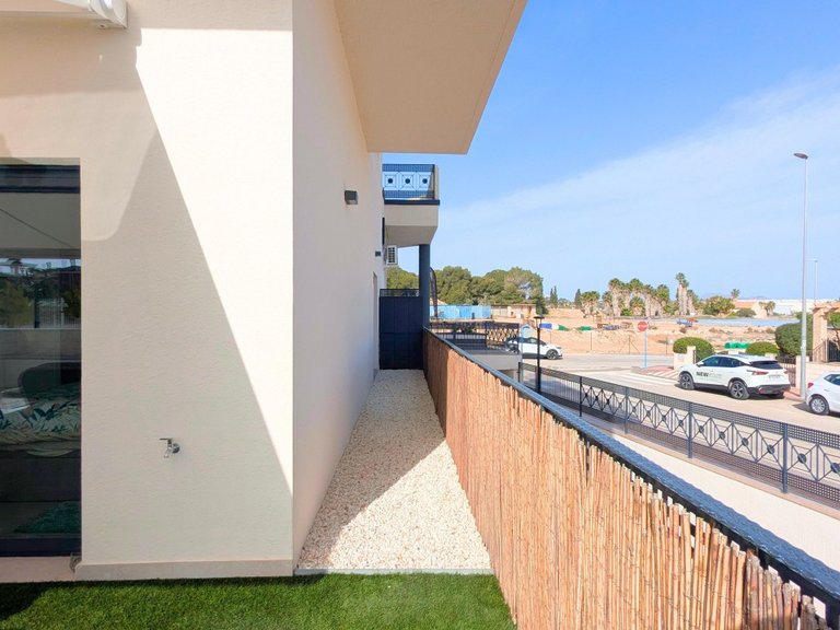 Apartment for Sale in Lo Crispin, Alicante 6