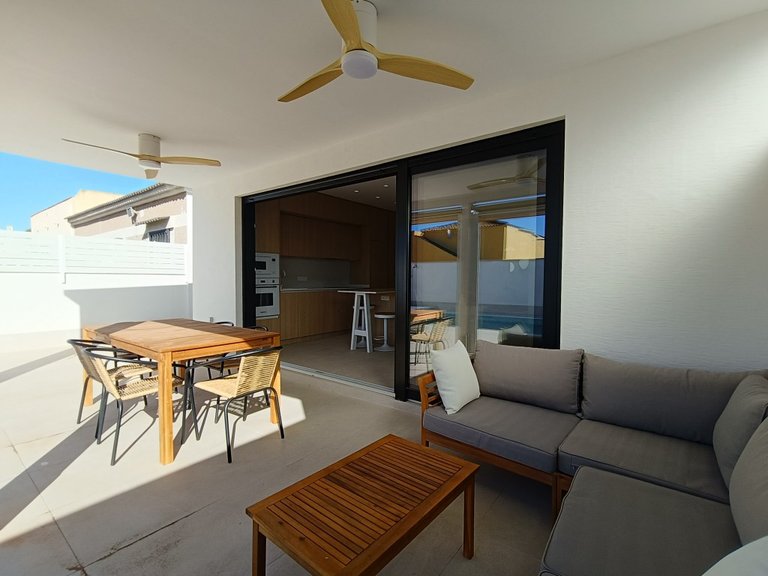 Villa for Sale in El Chaparral, Alicante 24