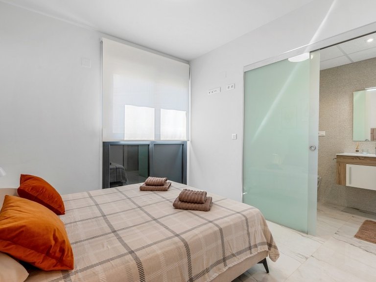 Apartment for Sale in Orihuela Costa, Alicante 11