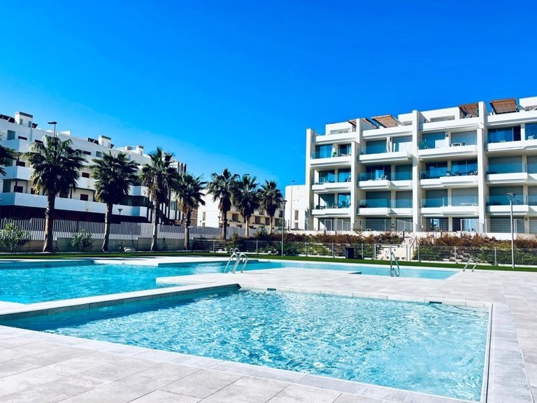 Apartment for Sale in Costa Blanca Villamartin, Alicante 1