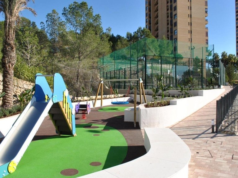 Apartment for Sale in Costa Blanca Benidorm, Alicante 16
