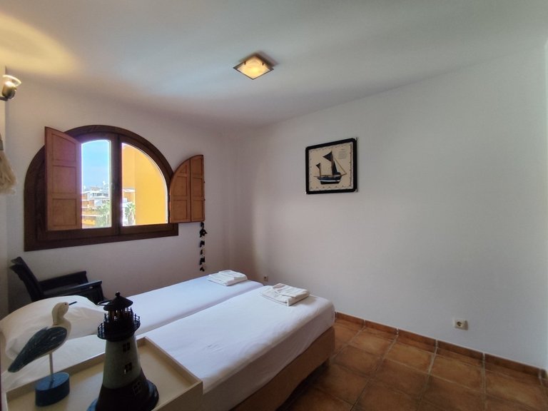 Penthouse for Sale in Punta Prima, Alicante 9