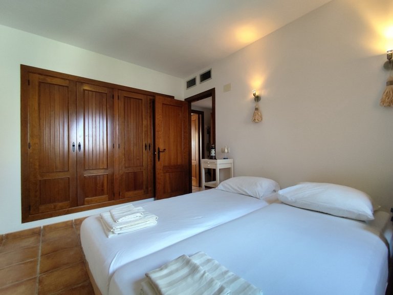 Penthouse for Sale in Punta Prima, Alicante 8