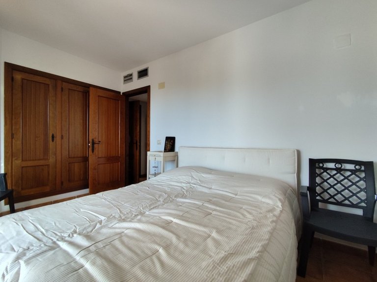 Penthouse for Sale in Punta Prima, Alicante 10